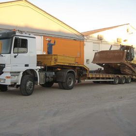  EXCAVACIONES HNOS AGUILAR TORRES Maquinaría 5