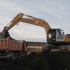  EXCAVACIONES HNOS AGUILAR TORRES Recogida de arena